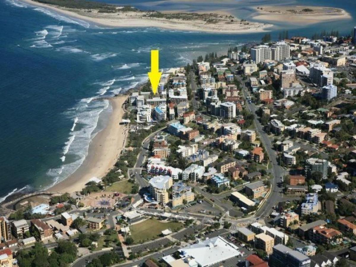 Beachcomber Unit 2 7 Dingle Ave Caloundra